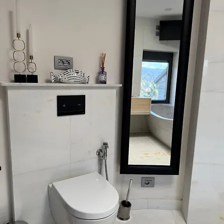 Villalino Tre Palme, Pool, 2 Schlafzimmer, 2 Baeder, Pool, Terrasse, Outdoor Fitness Apartment
